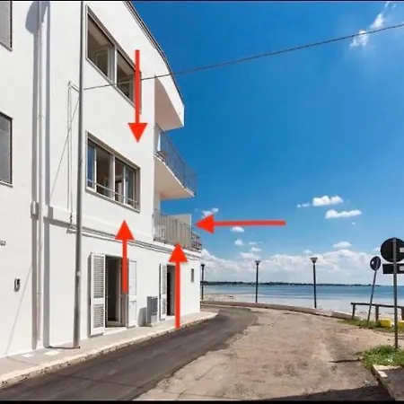 아파트 Viva Vista Mare Trilo Primo Piano 포르토 세자레오